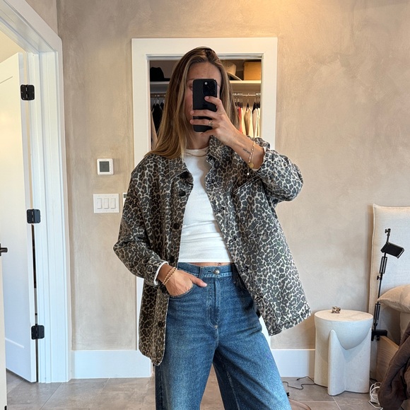 Leopard Print Women's Jacket - Picture 3 of 7